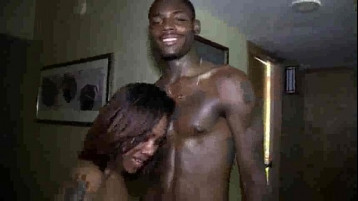 Bay Burns, Hardcore Amatör Seks Festivali Olan Cehennem Ateşini Serbest Bırakıyor